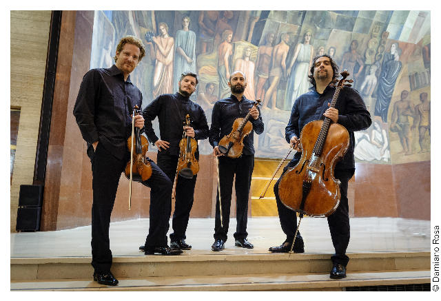 Quartetto di Cremona coi loro strumenti